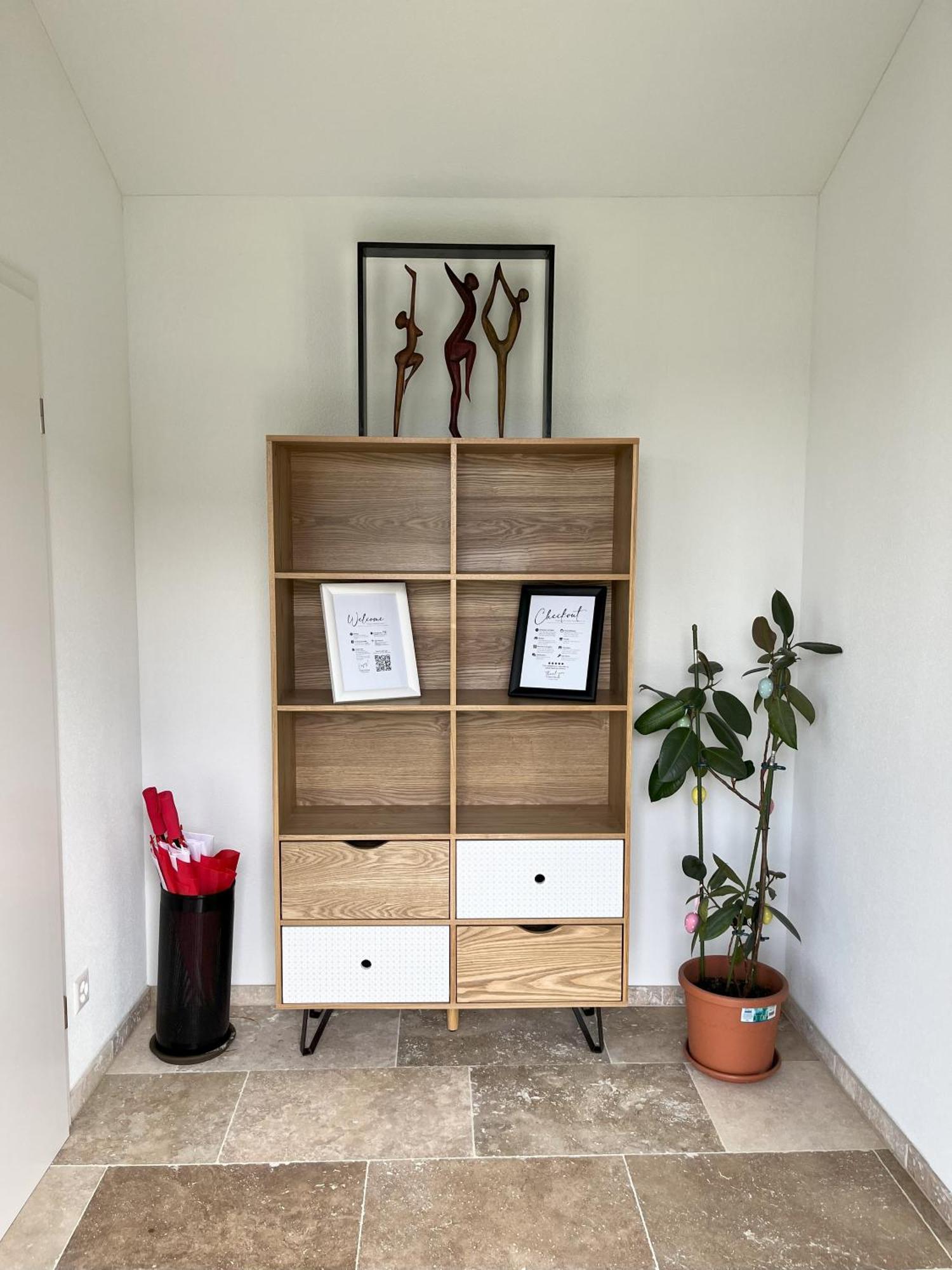 Gartenwohnung Im Modernen Stil Unterkulm Exteriör bild