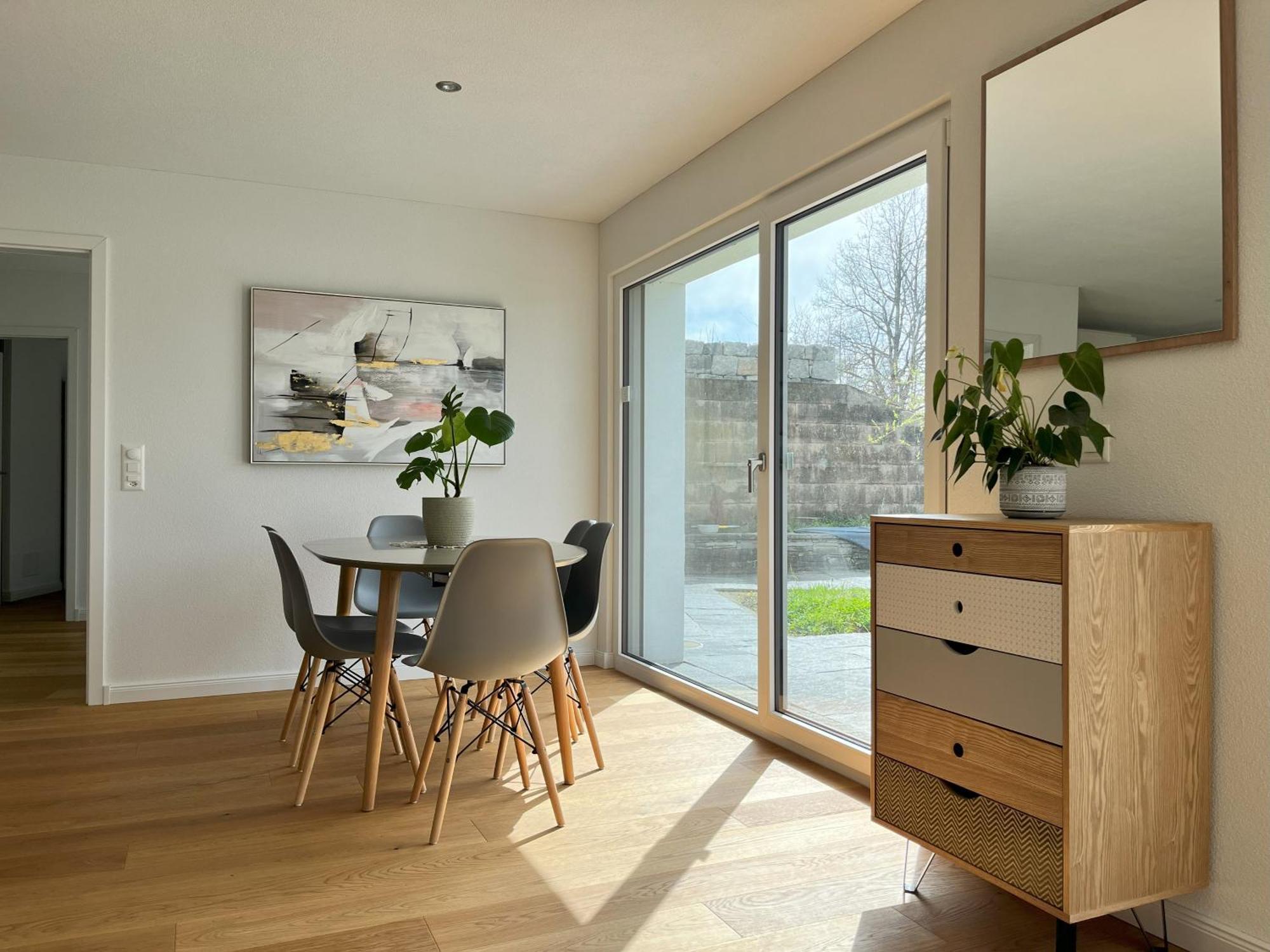 Gartenwohnung Im Modernen Stil Unterkulm Exteriör bild